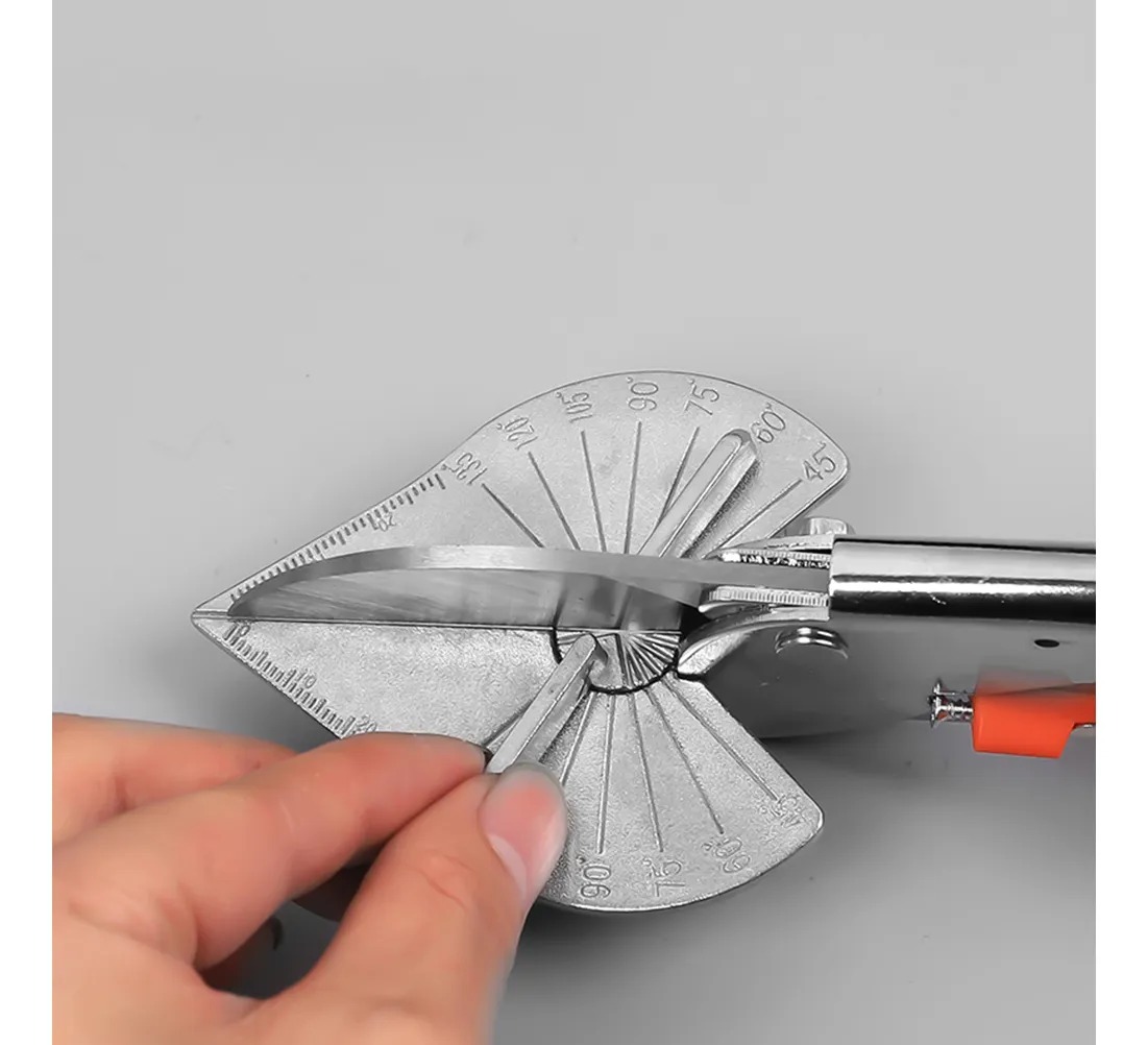 TIJERAS PARA CORTAR EN ANGULO